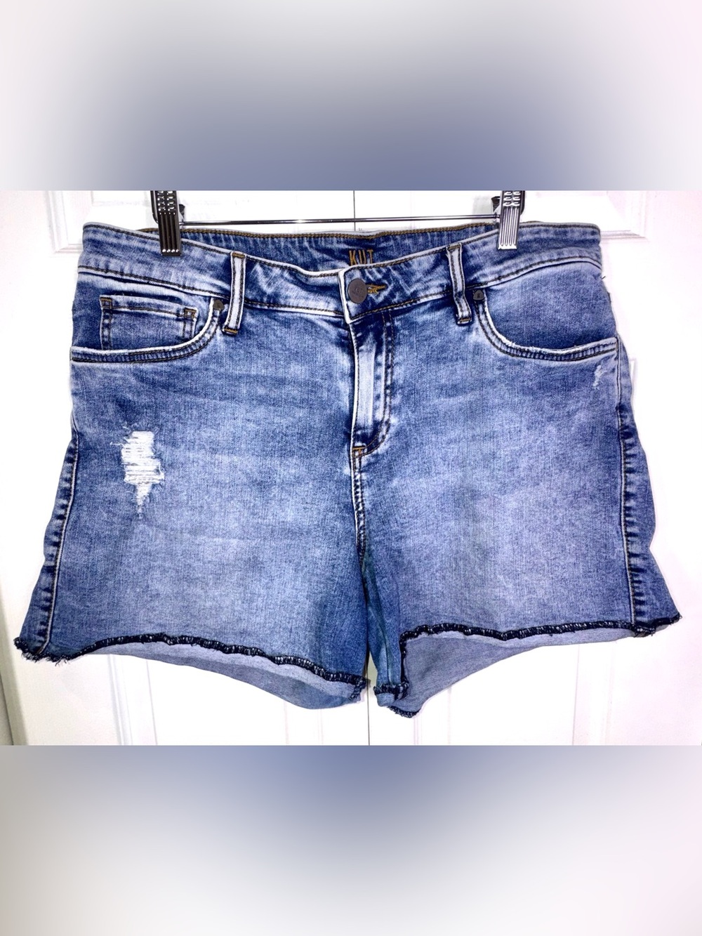 KUT From The Kloth Jane High Rise Denim Shorts Distressed Raw Hem Size 14